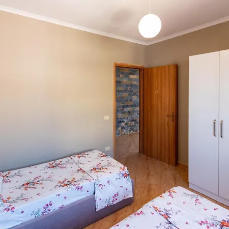 Two-bedroom Sea View