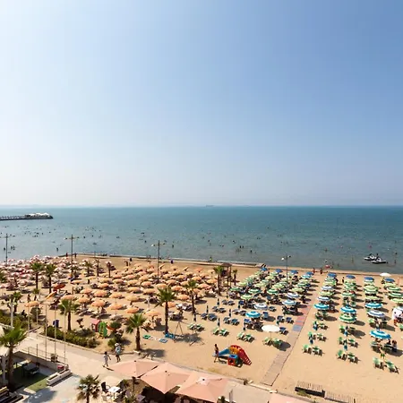 Two-bedroom Sea View * Durrës