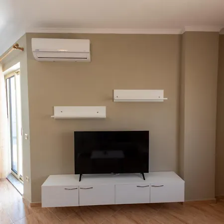 Two-bedroom Sea View Apartment *
