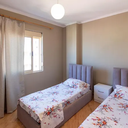 Two-bedroom Sea View Lägenhet Durrës