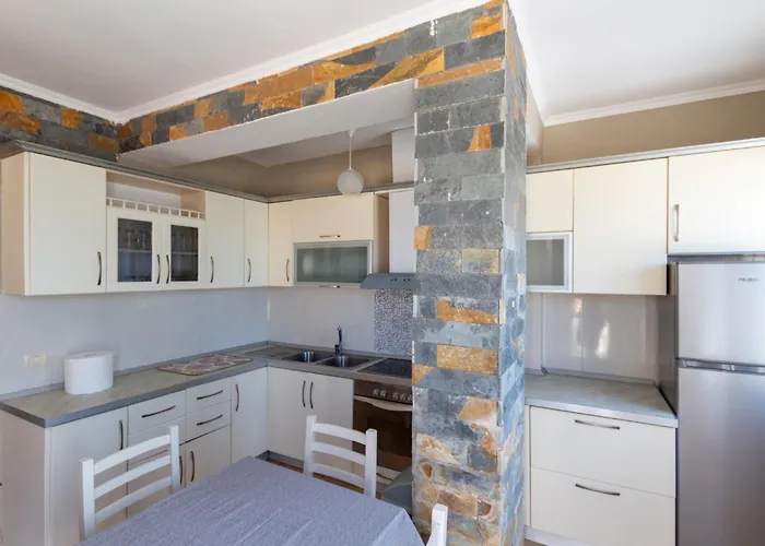 公寓 Two-bedroom Sea View Durrës